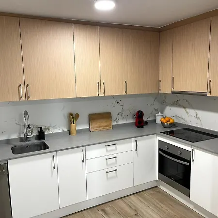 Great Views & Heated Pool - El Perenquen 5 *