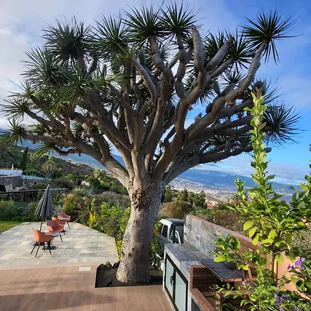 Great Views & Heated Pool - El Perenquen 5 *